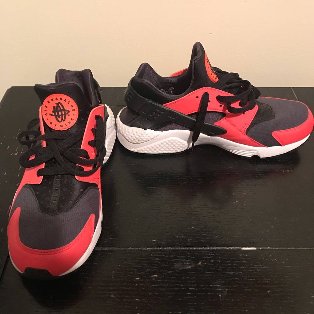 Air Huarache by Nike